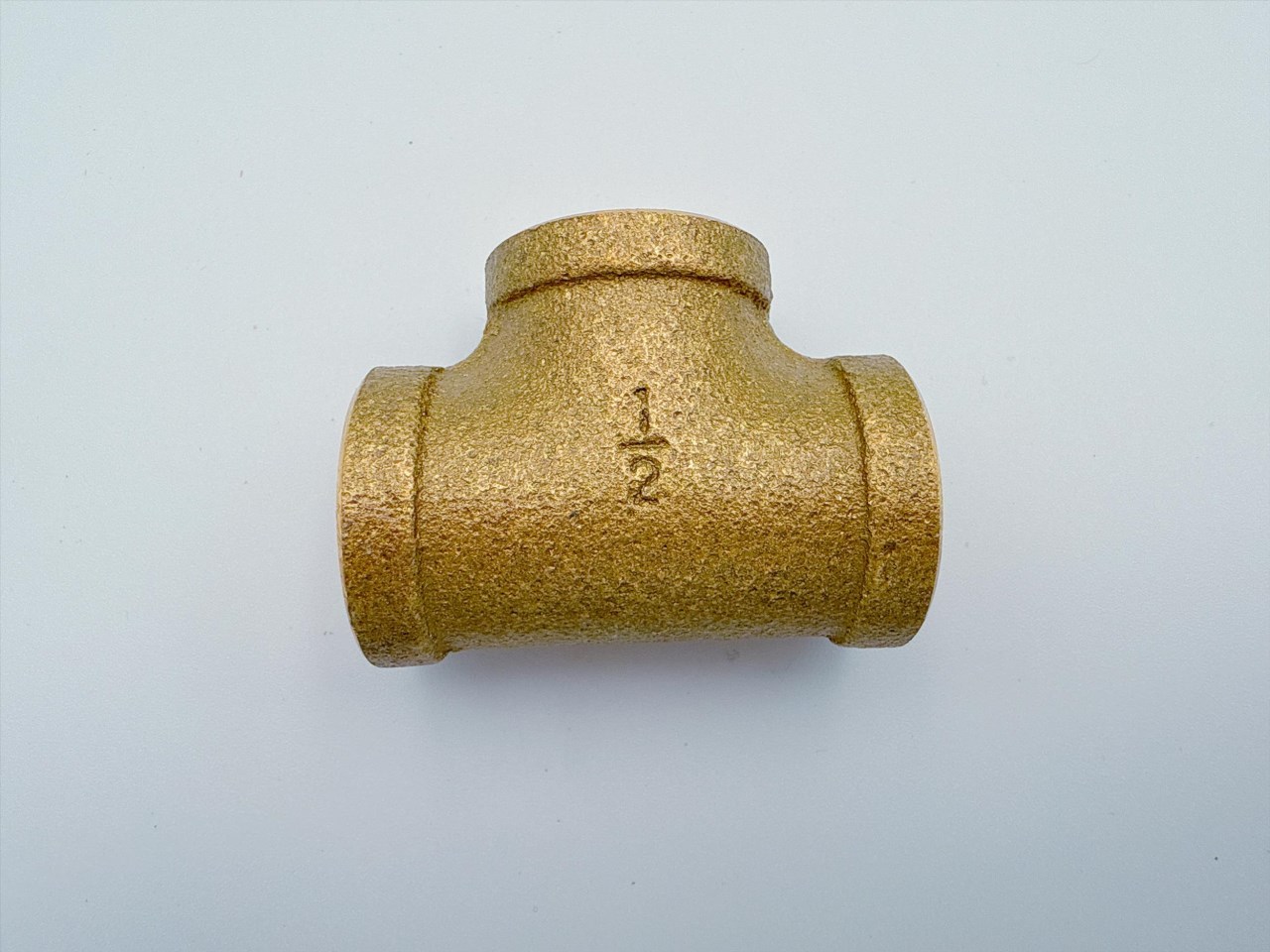 銅內牙三通(鉋)